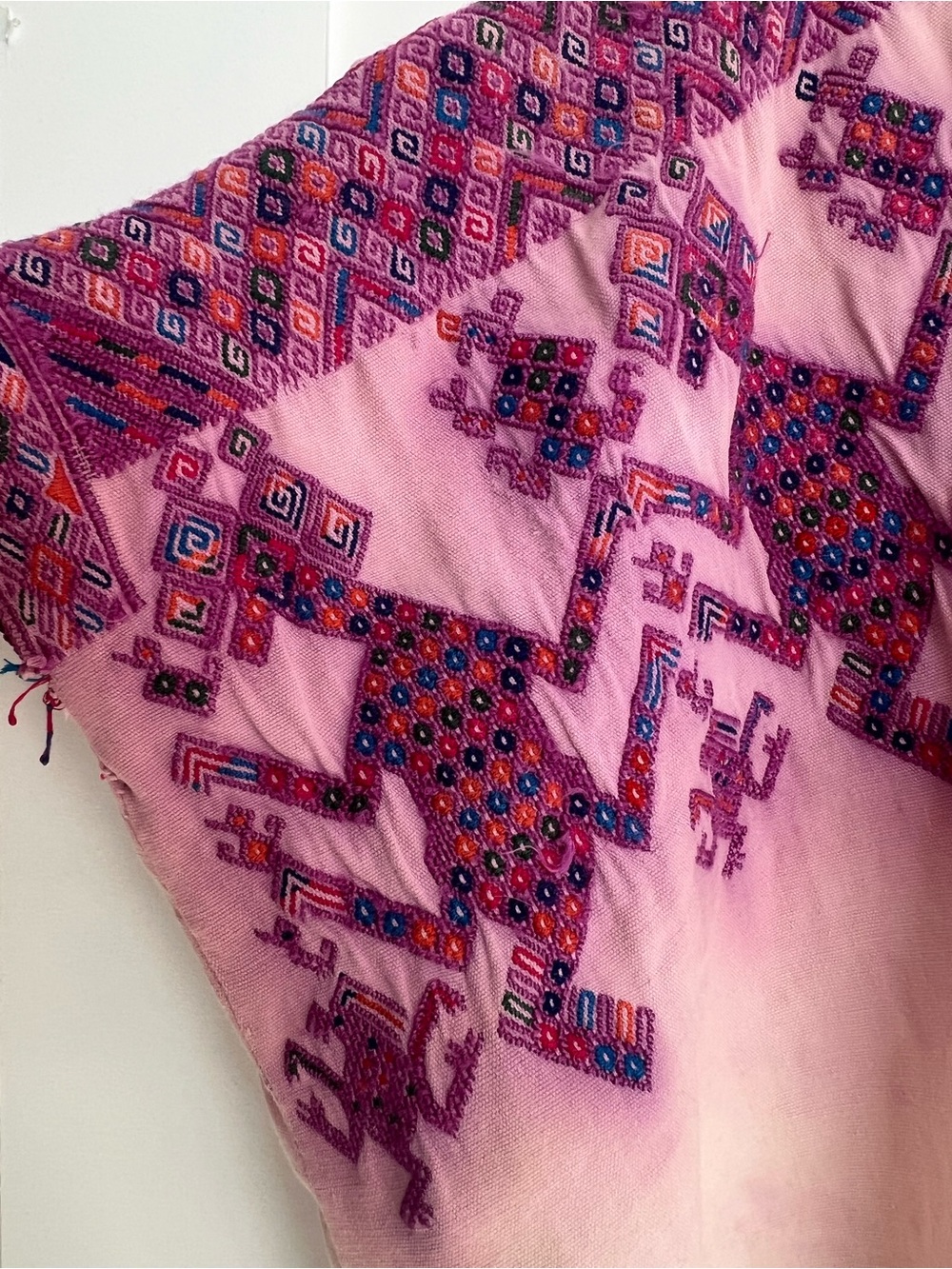 Vintage Huilpi Guatemala 100% hand embroidered festival Bohemian